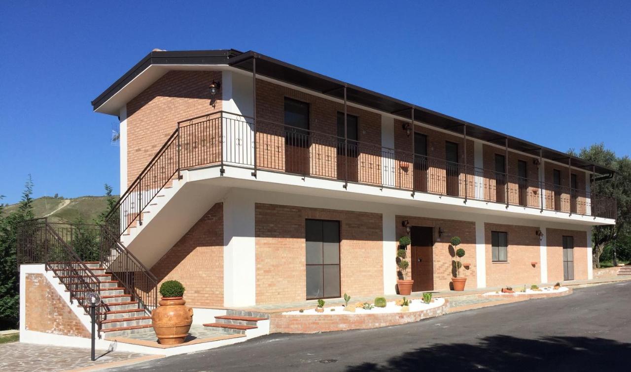 Mula Germaneto Bed & Breakfast *